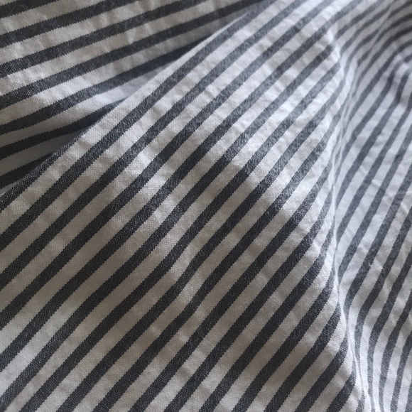 unused, cute, and trendy shorts - Picture 3 of 3